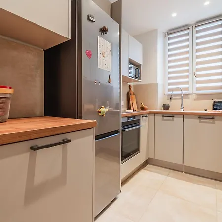 La Galerie Des Vosges - 2 *